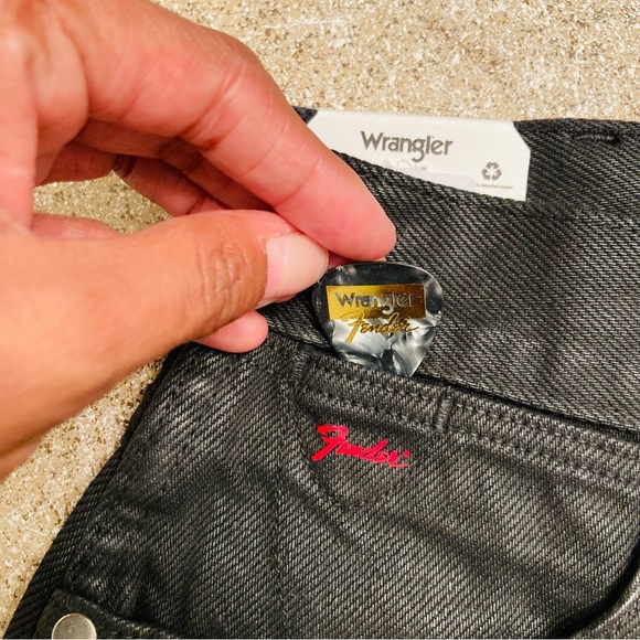 WRANGLER X FENDER WOMEN'S HIGH RISE FESTIVAL SHORTS Sz 26 - Picture 8 of 15